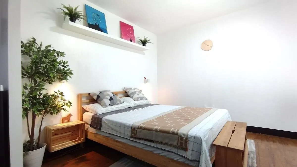 Apartment Lovely Studlo Azotea Manila